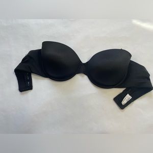 MaidenForm Comfort Devotion Black Strapless Bra 38D